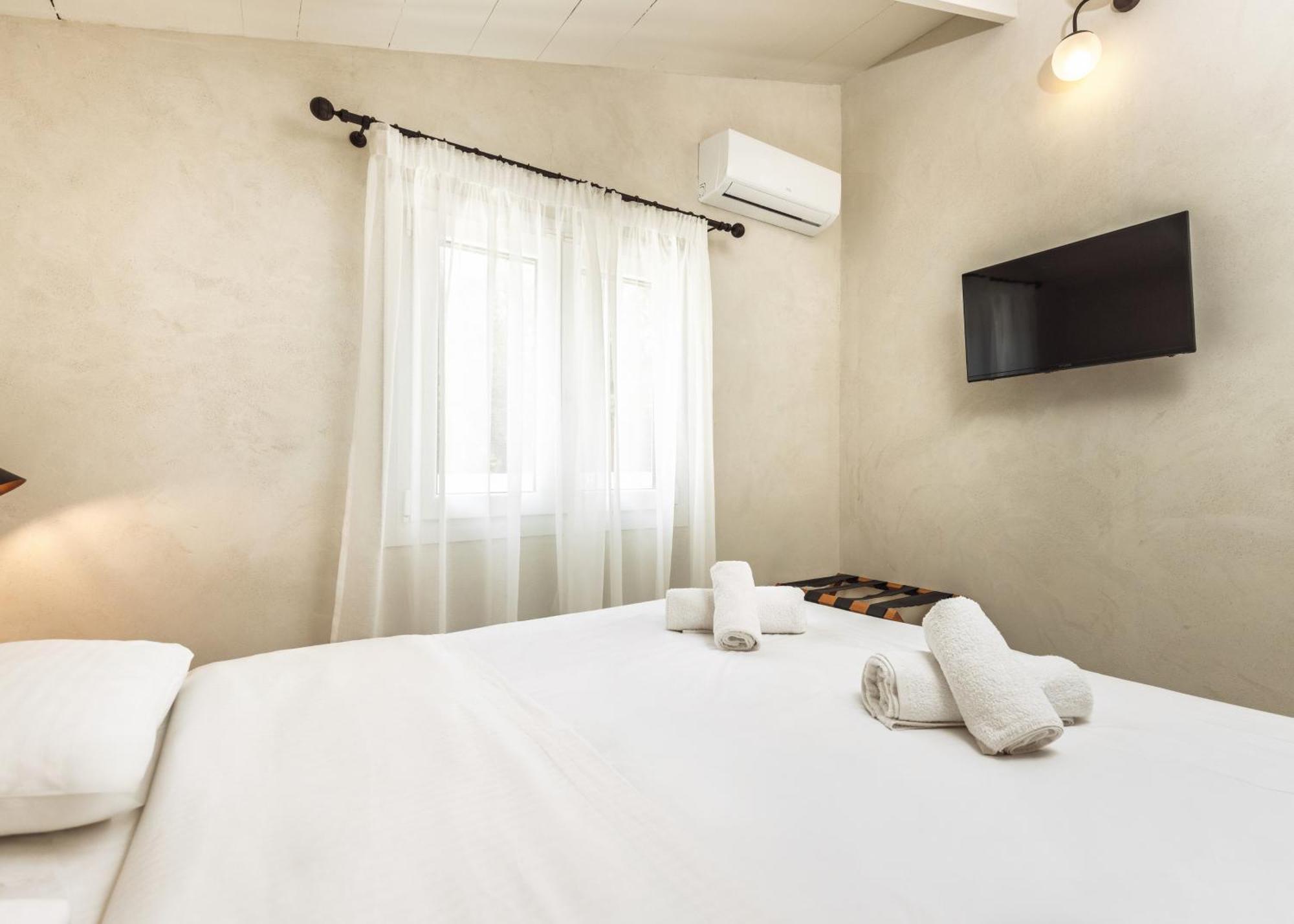 Ilyessa Cottages Méson Yerakaríon Bagian luar foto