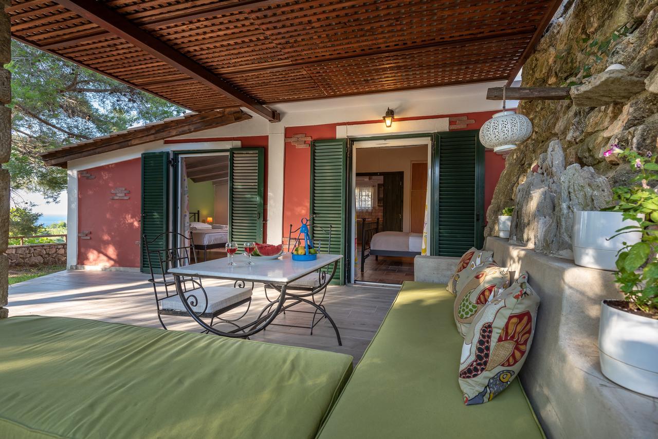 Ilyessa Cottages Méson Yerakaríon Bagian luar foto