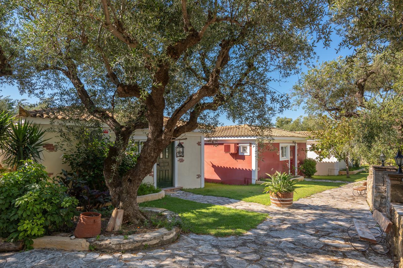 Ilyessa Cottages Méson Yerakaríon Bagian luar foto
